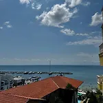 Marina Sunrise Complex By The Sea